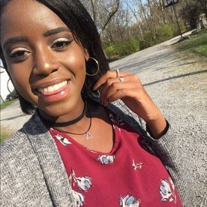 Meet your Posher, Corinah